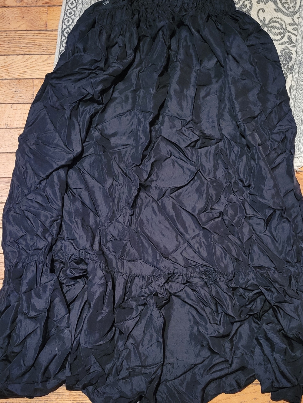 Club Monaco Black Silk Skirt
